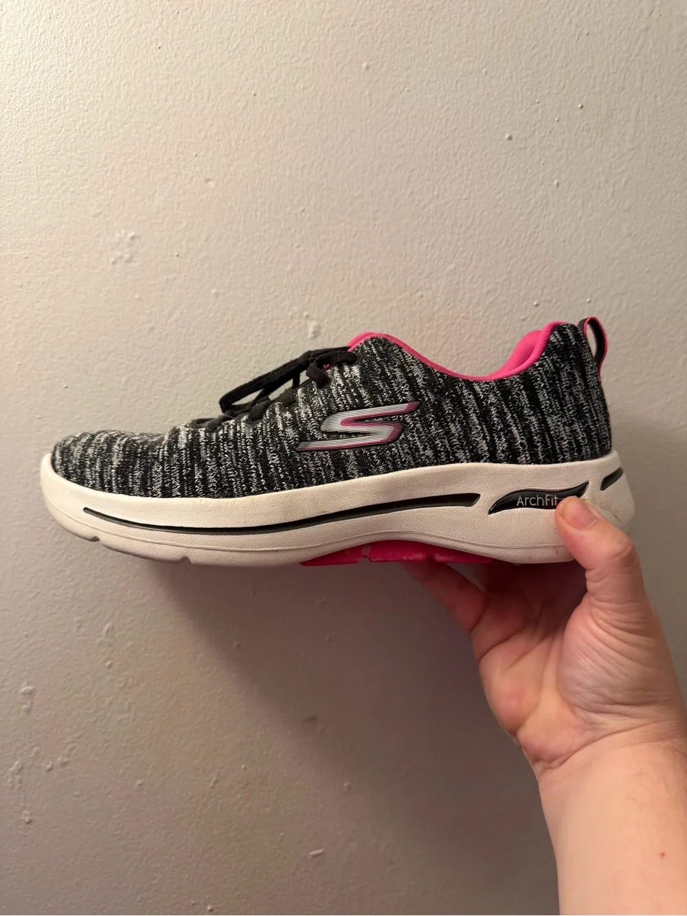 Skechers Women's Black Knit Slip-On Athletic Shoe with Pink Lining